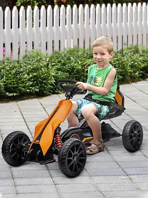 12V Electric Go Kart for Kids, Outdoor Ride-On Toy with Forward Backward Drive & Adjustable Speed, Gift for Child 3-8 Year